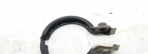 BMW 5 E60 E61 Muffler pipe connector clamp 7796718