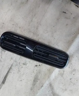 Citroen C4 Cactus Dash center air vent grill 9800167777