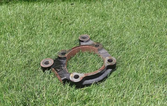 Chevrolet Cruze II Rear wheel bearing hub 13362357