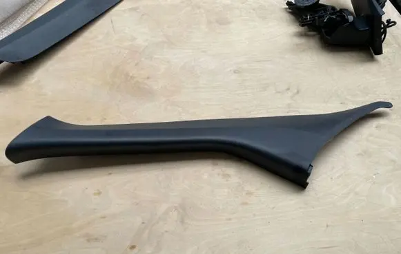 Mercedes-Benz Sprinter W907 W910 (A) pillar trim A9076901000