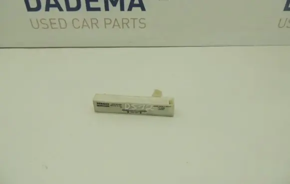 Renault Laguna III Antenna control unit 285906352R DS12