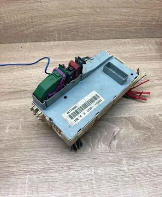 Fiat Stilo Fuse module 51711824 46778898 C106