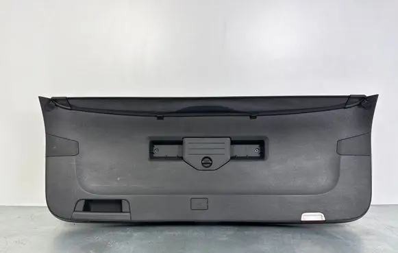 Volkswagen Touareg III Tailgate/boot lid cover trim 760867601C