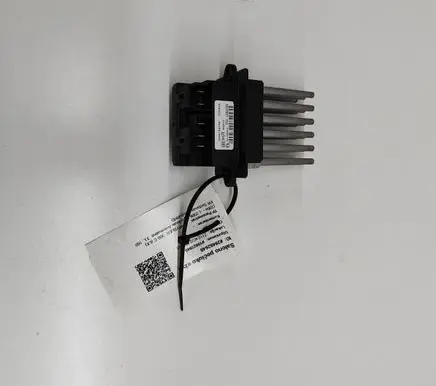 Chrysler 300 - 300C Heater blower motor/fan resistor 05061587AA F011500010
