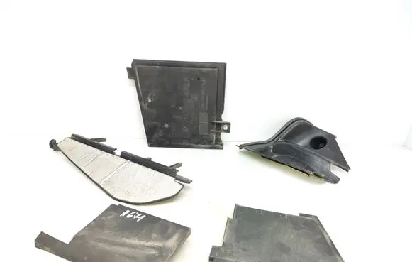 Volkswagen Transporter - Caravelle T5 Battery tray heat shield 7H0915438A 7E0915430A 7E0915435B