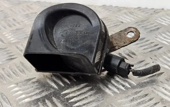 Honda Accord Horn signal 58943 UCL254
