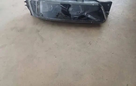 Dodge Durango Front fog light 68275511AC