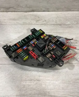 BMW 7 F01 F02 F03 F04 Fuse module 9210857 117033452D 00267819