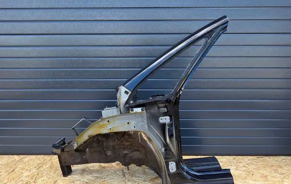 Front quarter panel