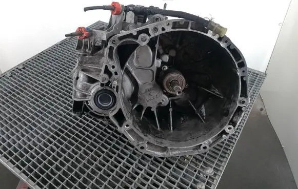 Renault Megane II Manual 6 speed gearbox ND0008