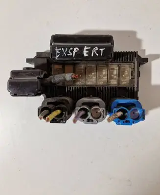 Citroen C4 I Picasso Fuse box set 1400550780