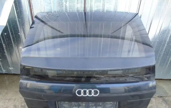Audi A2 Tailgate/trunk/boot lid