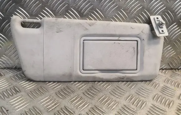 Mercedes-Benz C W203 Sun visor 2038101010