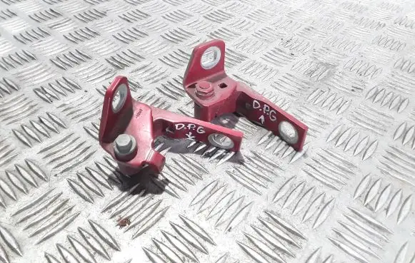 Ford Focus Rear door hinge set AM51U22800AC C808A