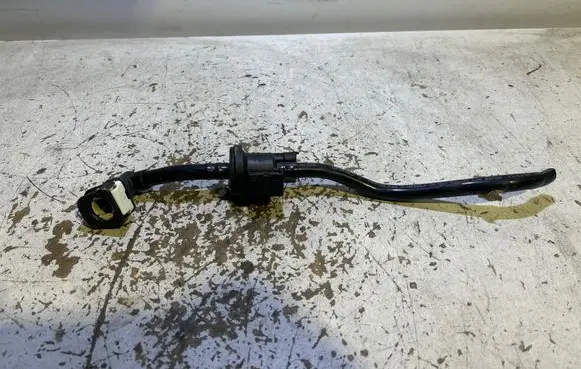 Volvo XC40 Fuel distributor 32312303