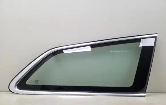 Volvo S90, V90 Rear side window 31385518