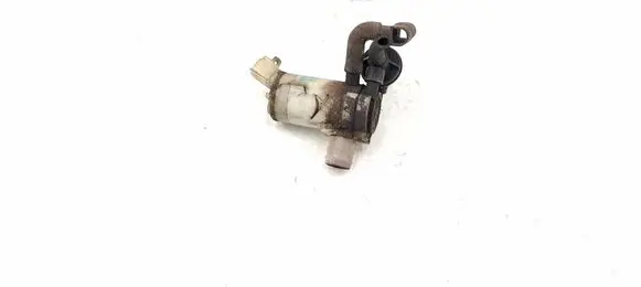 Honda CR-V Windscreen/windshield washer pump