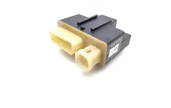 Peugeot 308 Glow plug pre-heat relay 9662570880