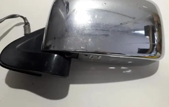 Nissan Navara D22 Front door electric wing mirror e4012089