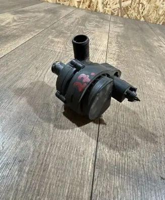 Mercedes-Benz CLS C219 Electric auxiliary coolant/water pump A2118350028