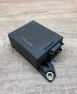 Mercedes-Benz E W124 Other control units/modules 0048202410 8411017160