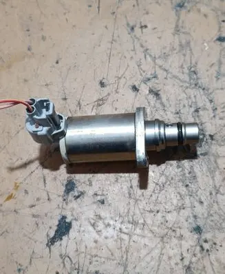 Subaru Legacy Fuel pressure sensor 02M60741