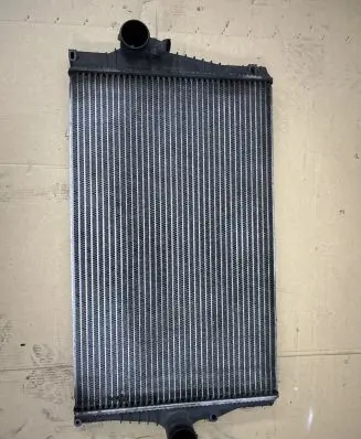 Volvo XC90 Intercooler radiator