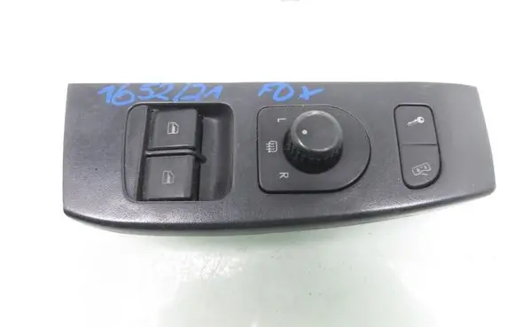 Volkswagen Fox Electric window control switch