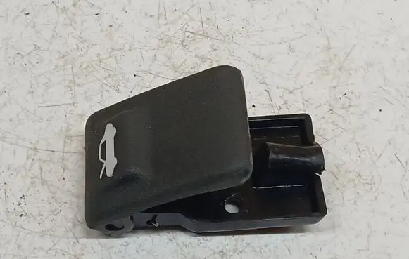 Hyundai Lantra II Engine bonnet (hood) release handle 8118234000