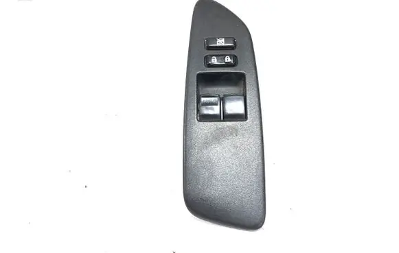 Toyota Auris 150 Electric window control switch