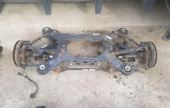 Mercedes-Benz ML W166 Rear axle beam with reductor 