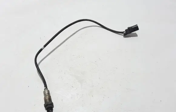 Volkswagen Caddy Lambda probe sensor 03L906262A