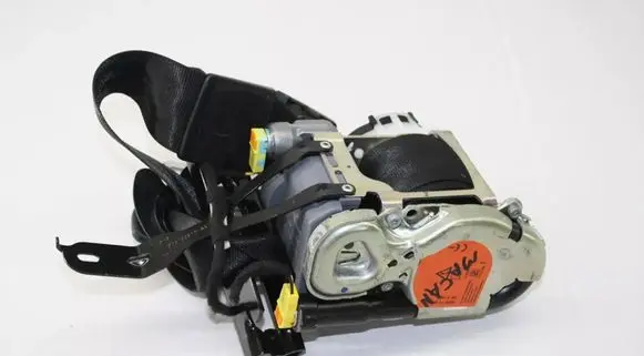 Porsche Macan (95B) Front seatbelt 95B857705C