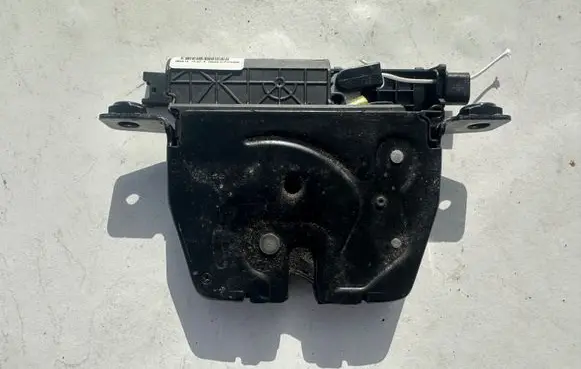 BMW 6 F12 F13 Tailgate/trunk/boot lock/catch/latch 4825342