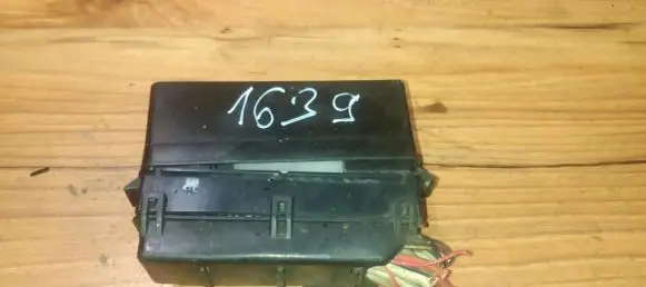 Nissan Primera Fuse box set