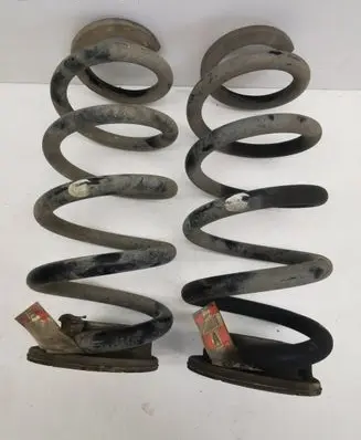 Ford Explorer VI Rear coil spring LB5C5560AE