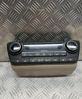 Hyundai Tucson TL Climate control unit 97250D3XXX