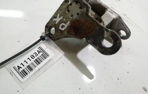 Mitsubishi Colt Rear door lower hinge 