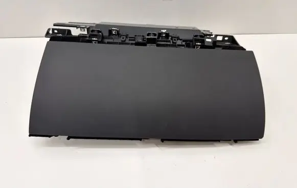 Tesla Model Y Glove box 111161100E CQL23039030104