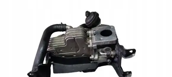Audi A8 S8 D3 4E EGR valve cooler 059131012