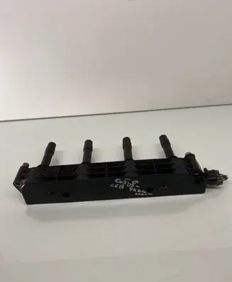 Opel Zafira B High voltage ignition coil 19005212