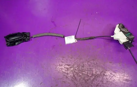 Peugeot Partner Front door lock