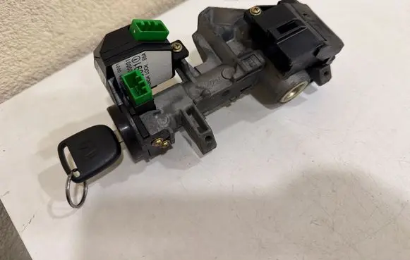 Honda Jazz Ignition lock 25001031905A