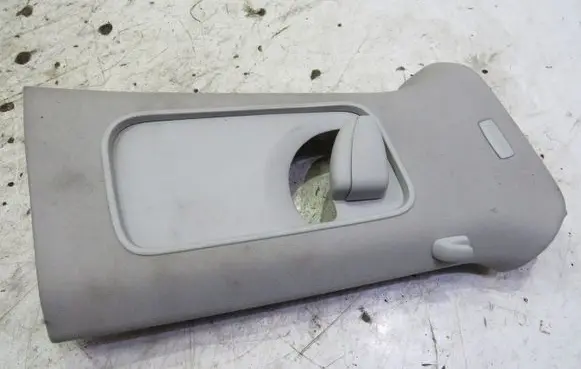 Volkswagen PASSAT B7 (B) pillar trim (top) GMAUTO4574097