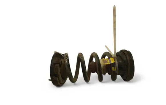 Chrysler Pacifica Rear coil spring P68237942AA
