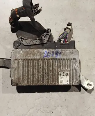Toyota Yaris Engine control unit/module 896610df50