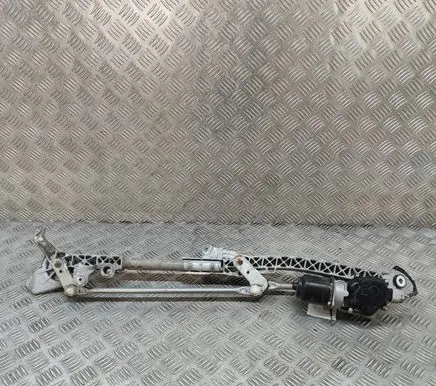 Mitsubishi Lancer Front wiper linkage and motor 8251A036