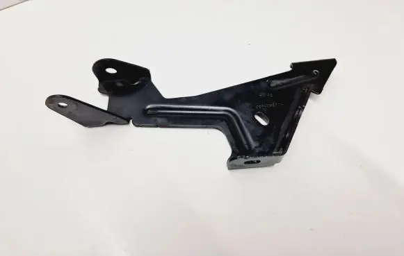 Peugeot 2008 I Other engine bay part 9805681680