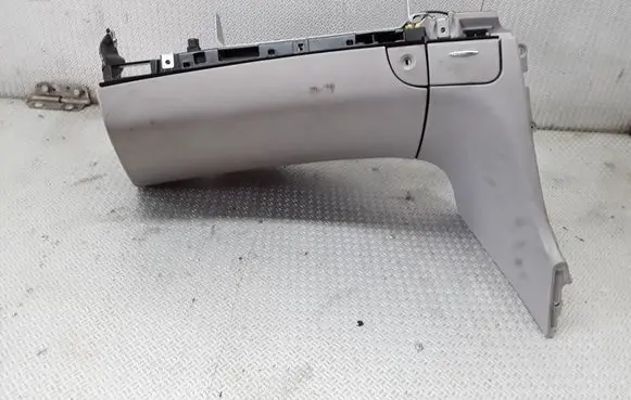 Mercedes-Benz E W211 Glove box set 