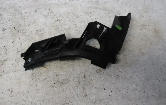Volkswagen Golf Plus Rear bumper mounting bracket 5M0807394A